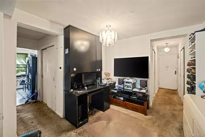 211-02 75th Avenue #1-L, Bayside, NY 11364 - Photo 2