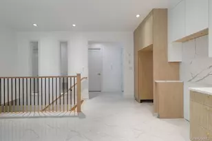 27 Ellish Pkwy, Spring Valley, NY 10977 - Photo 12