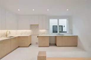 27 Ellish Pkwy, Spring Valley, NY 10977 - Photo 8