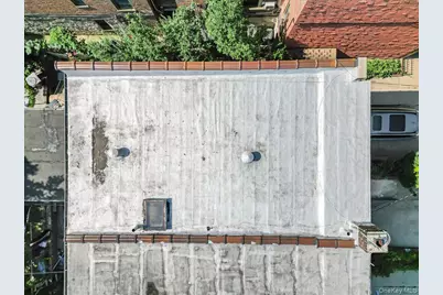 4634 Carpenter Avenue, Bronx, NY 10470 - Photo 8