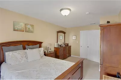 320 N Terrace Avenue, Mount Vernon, NY 10550 - Photo 12