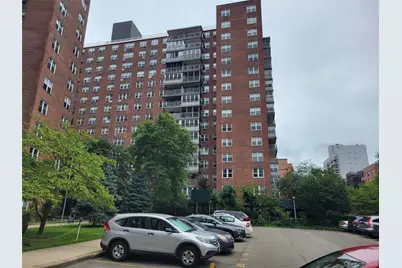 138-10 Franklin Avenue #5H, Flushing, NY 11355 - Photo 1