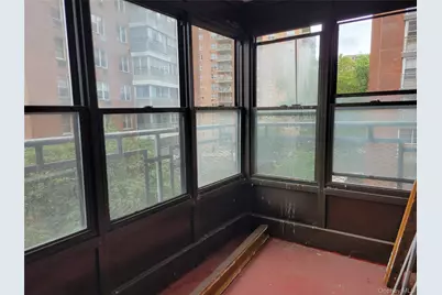 138-10 Franklin Avenue #5H, Flushing, NY 11355 - Photo 8