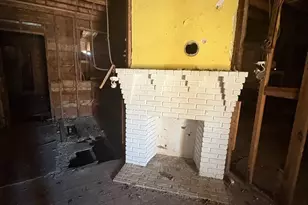 125 S Clinton Ave, Bay Shore, NY 11706 - Photo 4