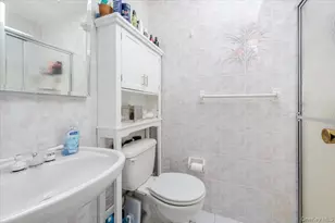 77 Tioga Ave, Atlantic Beach, NY 11509 - Photo 14