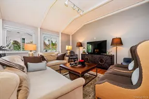 77 Tioga Ave, Atlantic Beach, NY 11509 - Photo 4