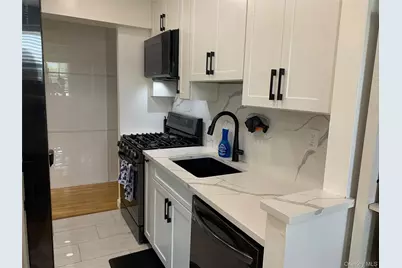 377 N Broadway #521, Yonkers, NY 10701 - Photo 6