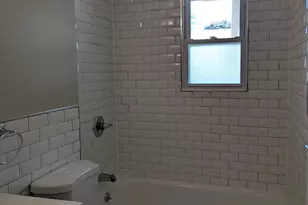 9 C Hemlock Dr, Bay Shore, NY 11706 - Photo 4