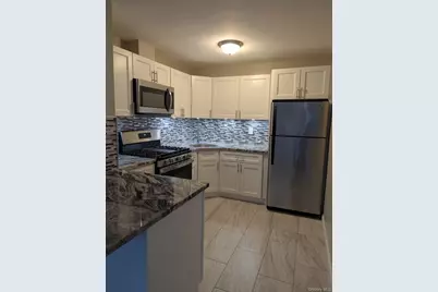 9C Hemlock Drive #47, Bay Shore, NY 11706 - Photo 1