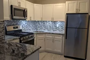 9 C Hemlock Dr, Bay Shore, NY 11706 - Photo 10