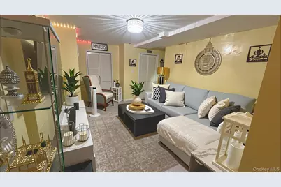 10712 95th Avenue, Ozone Park, NY 11416 - Photo 4