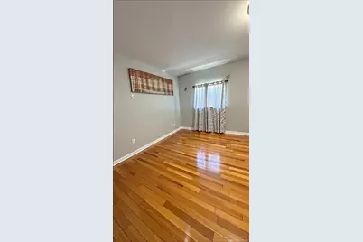 10712 95th Avenue, Ozone Park, NY 11416 - Photo 18