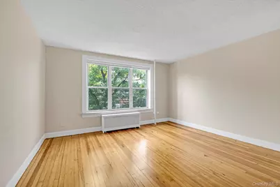 2825 46th Street, Astoria, NY 11103 - Photo 12