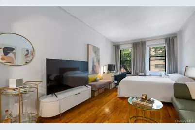 242 E 87th Street #2B, New York, NY 10128 - Photo 2