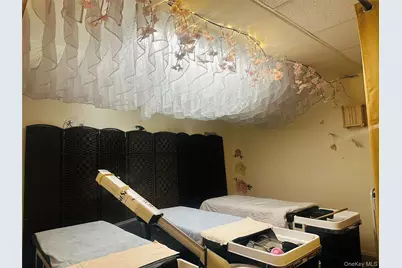 123 Baxter St #1Fl, New York, NY 10013 - Photo 2