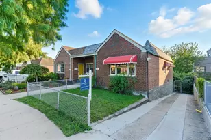 1049 Huntington Ave, Bronx, NY 10465 - Photo 2