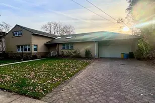 573 Fairway Dr, Woodmere, NY 11598 - Photo 16