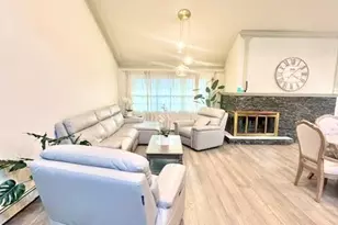 573 Fairway Dr, Woodmere, NY 11598 - Photo 6