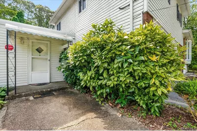 79 E Deer Park Road, Dix Hills, NY 11746 - Photo 22