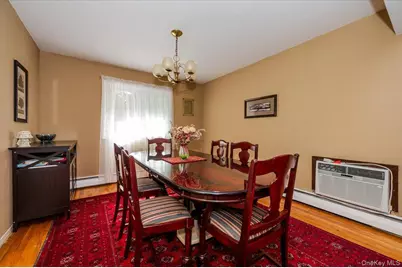 79 E Deer Park Road, Dix Hills, NY 11746 - Photo 6