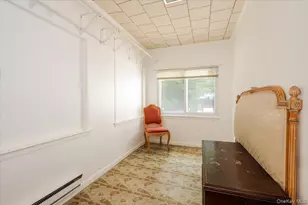 79 E Deer Park Rd, Dix Hills, NY 11746 - Photo 20