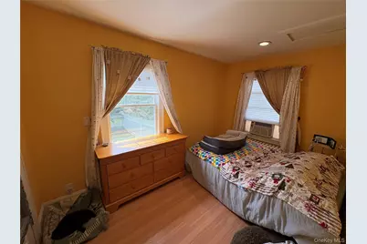 17 Somerset Avenue, East Islip, NY 11730 - Photo 16