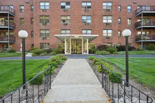 5 Oakdale Manor, Suffern, NY 10901 - Photo 4