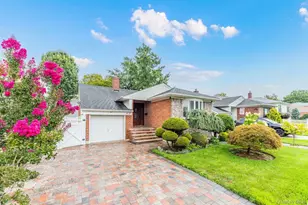 26-05 Corporal Kennedy St, Bayside, NY 11360 - Photo 4