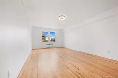 72-10 112 Street #5H, Forest Hills, NY 11375 - Photo 6