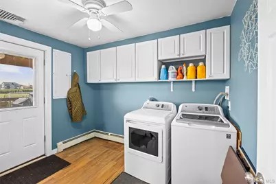 853 S Bay Street, Lindenhurst, NY 11757 - Photo 10