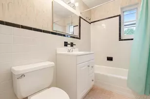 15-63 212th St, Bayside, NY 11360 - Photo 8