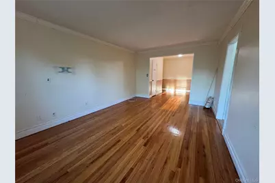 30 Cathedral Avenue #4A, Hempstead, NY 11550 - Photo 6