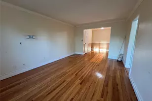 30 Cathedral Ave, Hempstead, NY 11550 - Photo 6