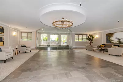10 Ipswich Avenue #Apt. 3I, Great Neck, NY 11021 - Photo 6