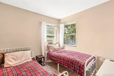 1600 Fire Avenue, Medford, NY 11763 - Photo 8