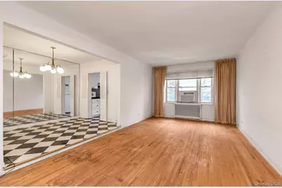 68-61 Yellowstone Boulevard #519, Forest Hills, NY 11375 - Photo 4