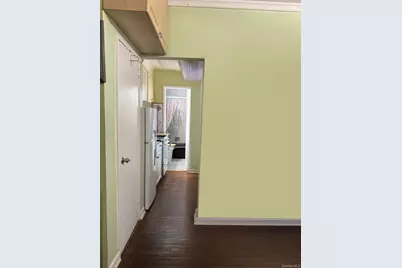 84-01 Main Street #107, Briarwood, NY 11435 - Photo 4