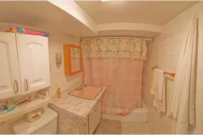 71-28 66th Drive, Middle Village, NY 11379 - Photo 14