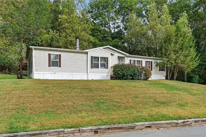 74 Pine Drive, Bloomingburg, NY 12721 - Photo 6