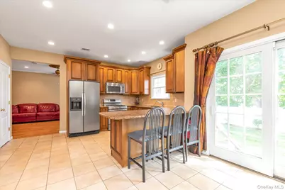 1674 Birch Drive, Merrick, NY 11566 - Photo 10