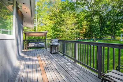 24 Skylark Drive, Spring Valley, NY 10977 - Photo 4