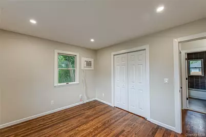 31 Terrell Street, Patchogue, NY 11772 - Photo 12