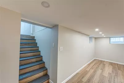 31 Terrell Street, Patchogue, NY 11772 - Photo 16