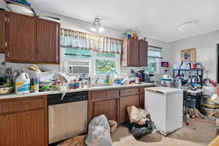 25 Russell Rd, Newburgh, NY 12550 - Photo 12