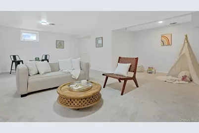 200 Fort Hill Road, Scarsdale, NY 10583 - Photo 24