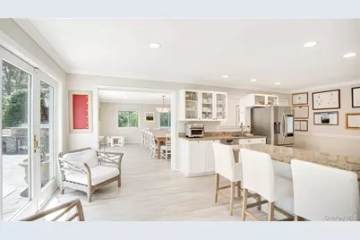 9 Rosebud Lane, East Quogue, NY 11959 - Photo 14