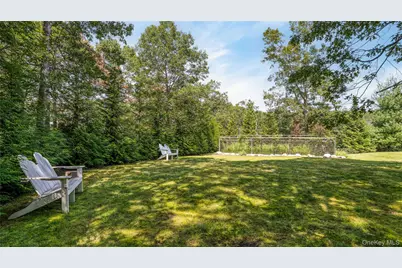 9 Rosebud Lane, East Quogue, NY 11959 - Photo 38