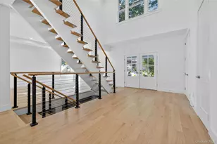 5 Pepperday Ave, Port Washington, NY 11050 - Photo 6