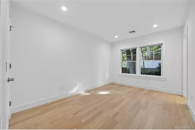 5 Pepperday Avenue, Port Washington, NY 11050 - Photo 34