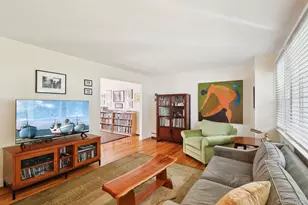 230 Cook St, Huntington Station, NY 11746 - Photo 6